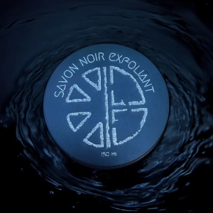 Savon noir exfoliant